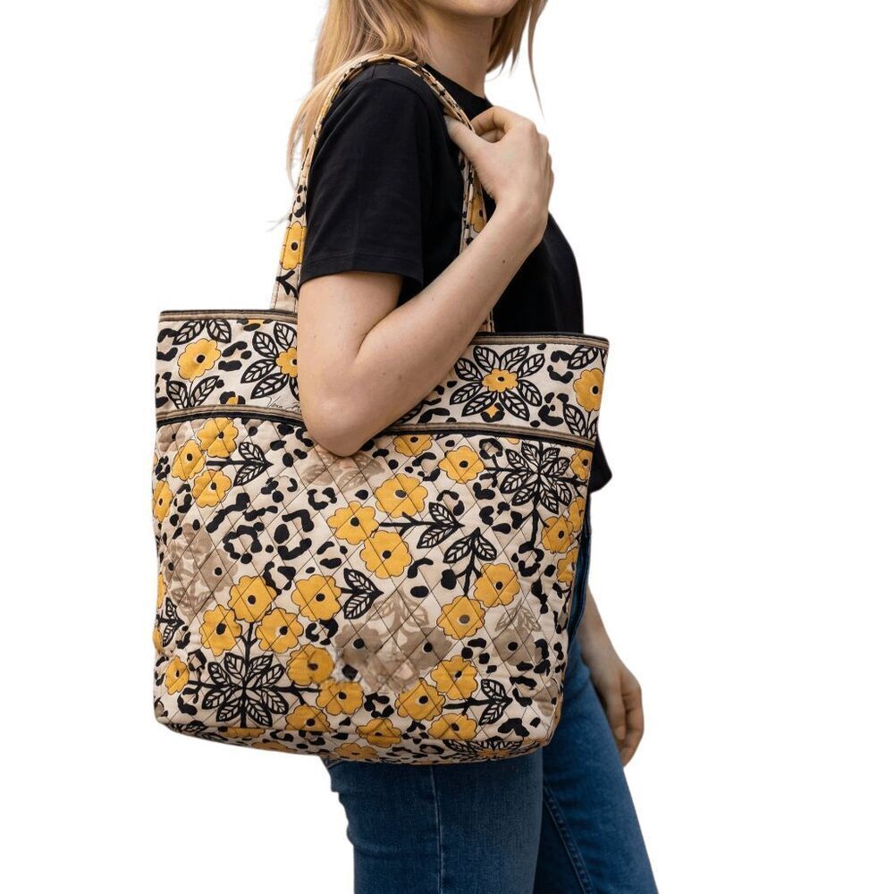 VERA BRADLEY Go Wild Floral Cheetah Tote